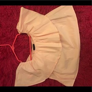 Off shoulder cropped shirt